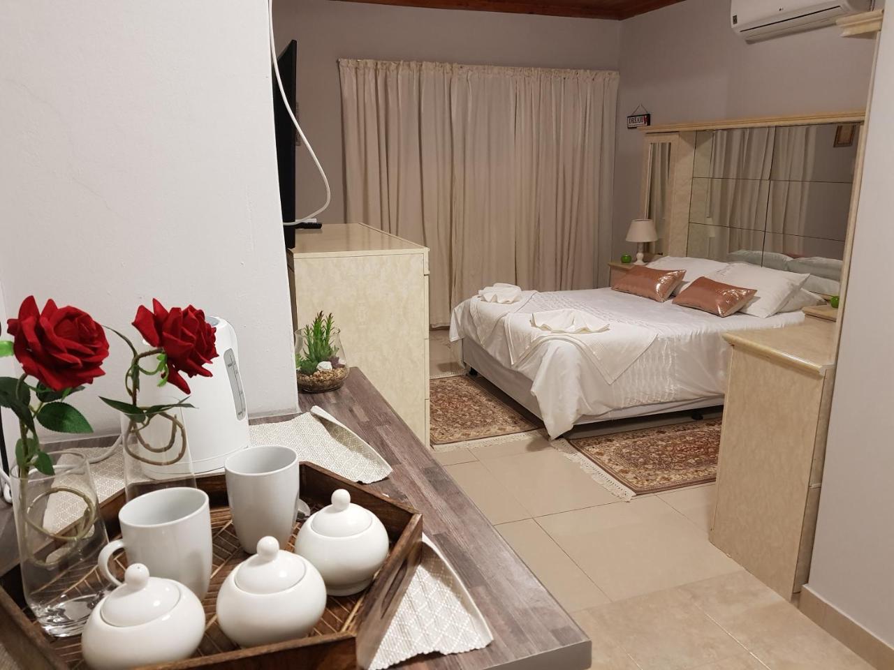 Ry Courtyard Hotel Oshakati Exterior photo